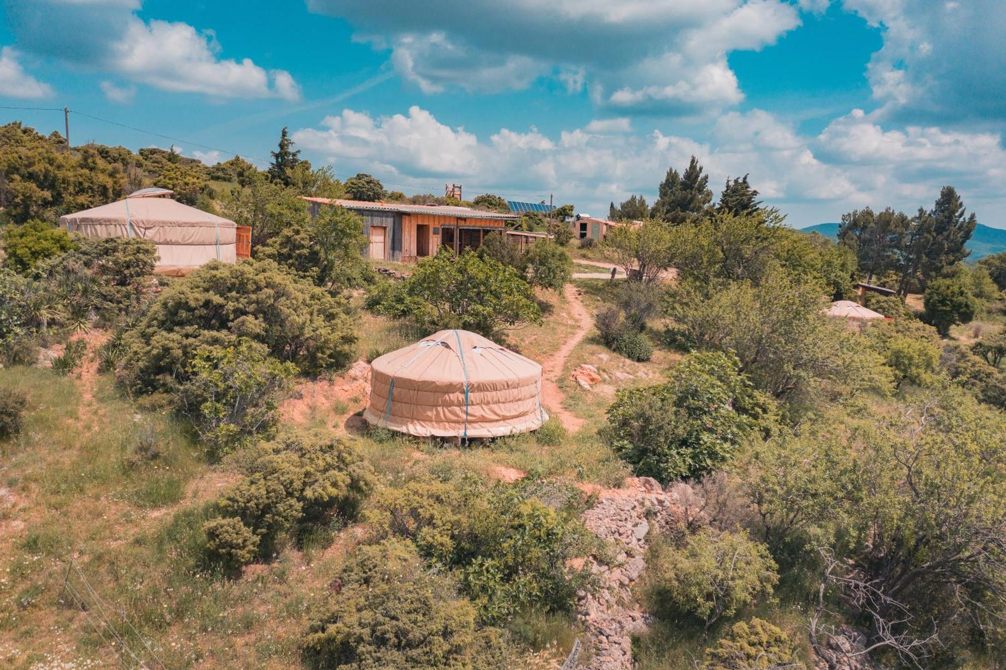 Chalet Yourte Nature / Saint Roch *